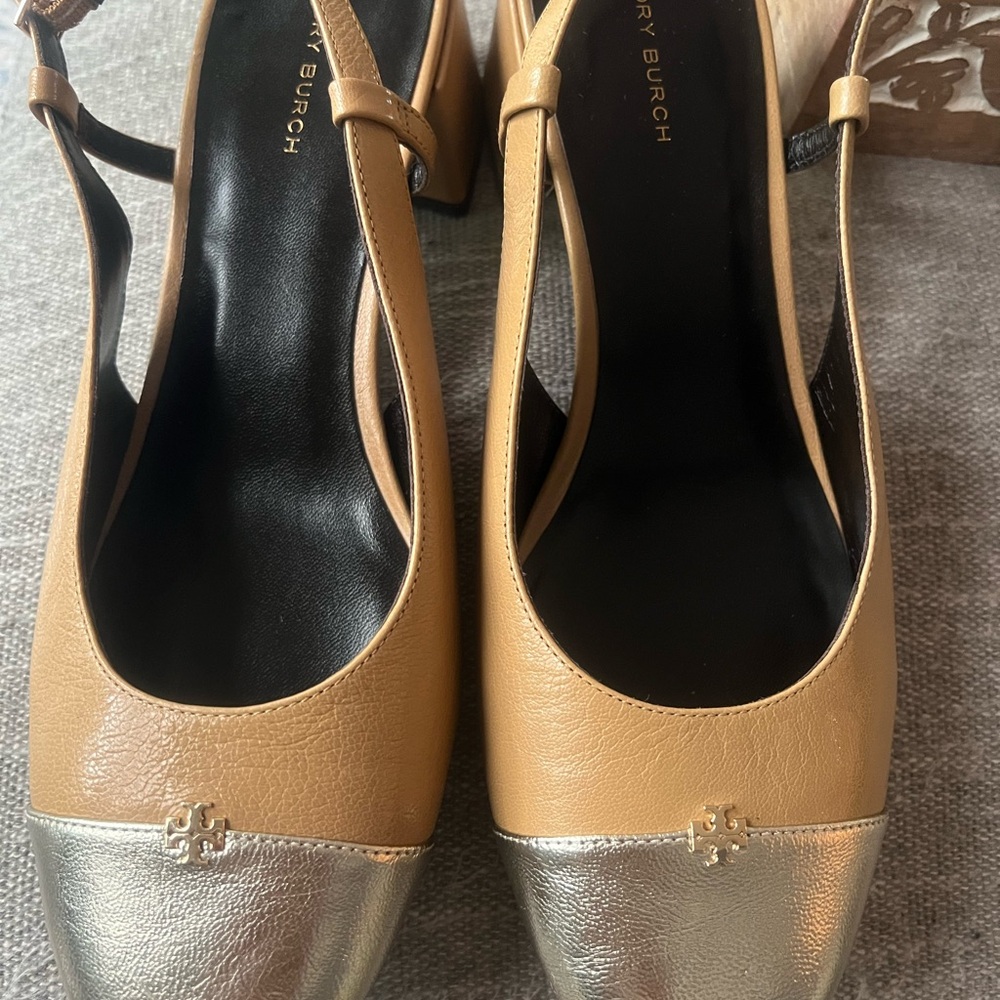 Tory Burch CAP-TOE SLINGBACK PUMP